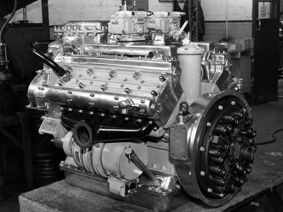 Jaguar V8 Engine Military Spec